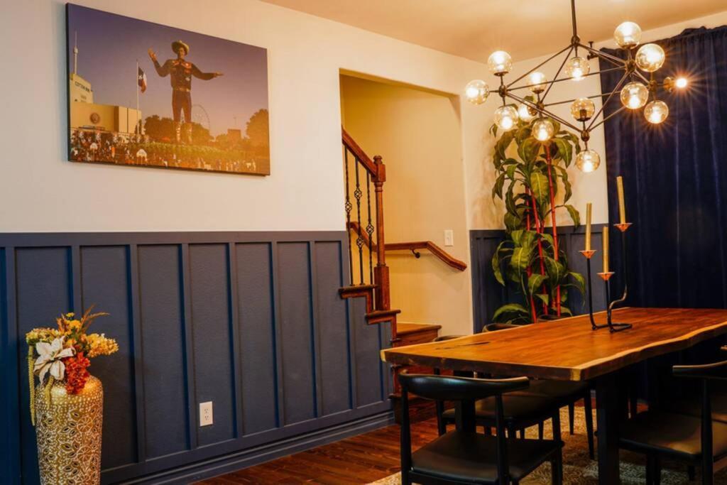 Dallas 4Br Large Yard W Hot Tub , Fire Pit And Basketball Hoop Εξωτερικό φωτογραφία